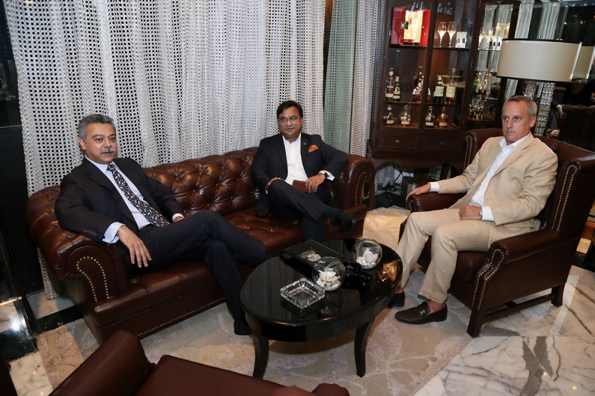 (L-R) Mr Anish Trivedi, Mr Biswajit Chakraborty - GM Sofitel Mumbai BKC, Mr Danny Carroll - Brand Ambasador India, Gurkha Cigars_2