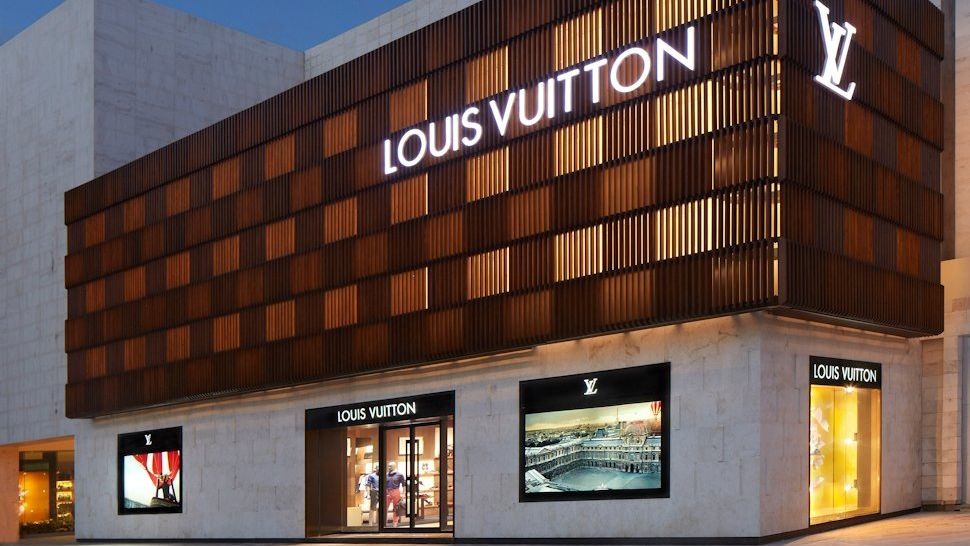 Louis Vuitton&#39;s largest Latin American store opens in Cancun
