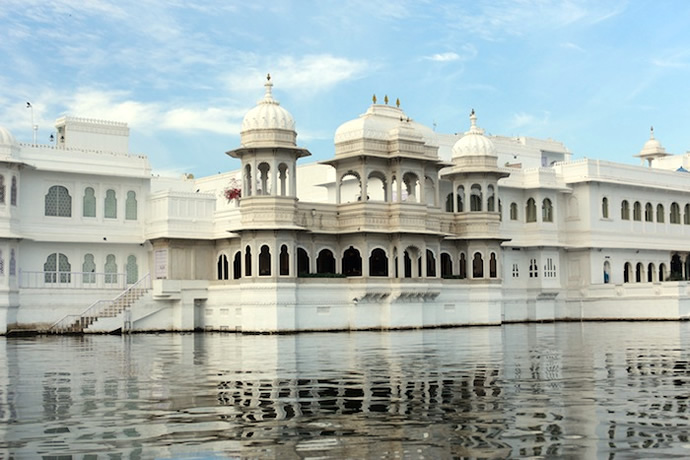 Taj-lago-palace-Udaipur