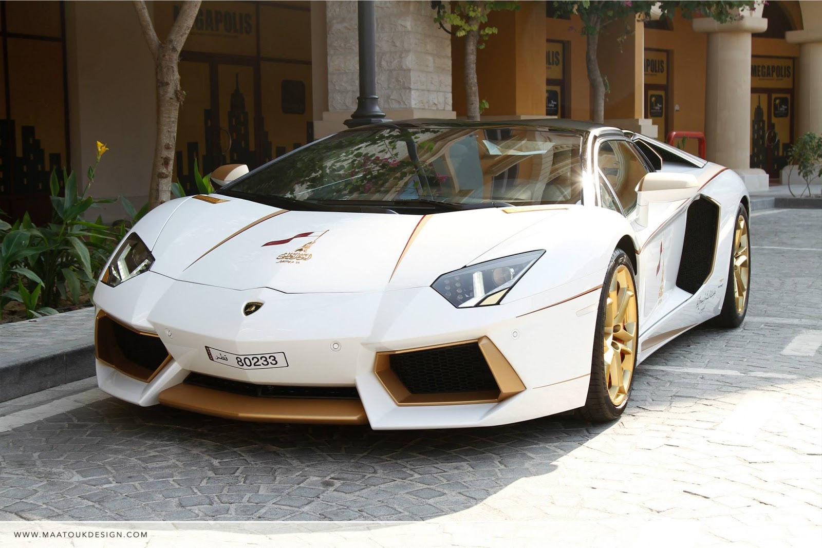 Meet the one-off gold plated Lamborghini Aventador Roadster Qatar National Day Edition1600 x 1067