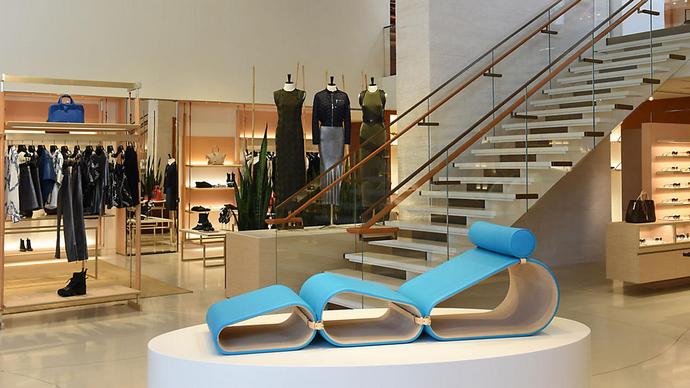 Marcel Wanders designs facade of new Louis Vuitton men's store in