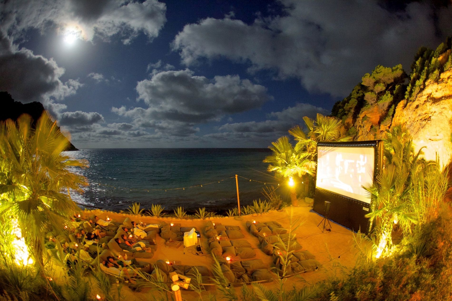 Stellar views of the beach, bean bags, cocktails and more - This movie