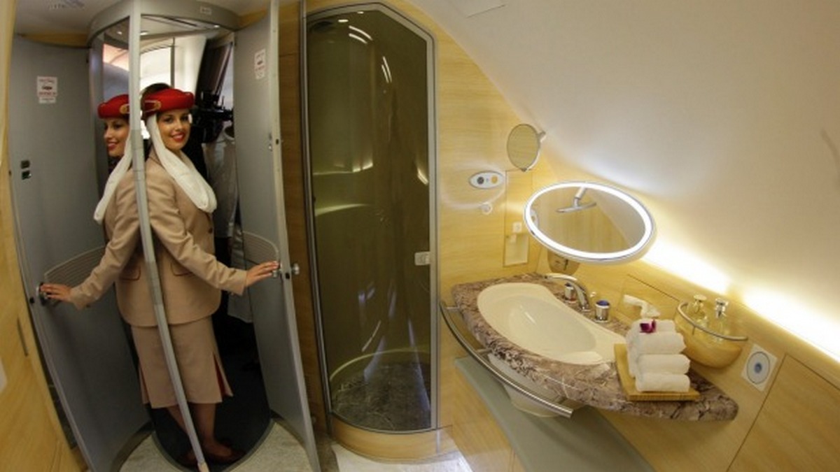 Business class passengers on Emirates may soon be able to pay for in