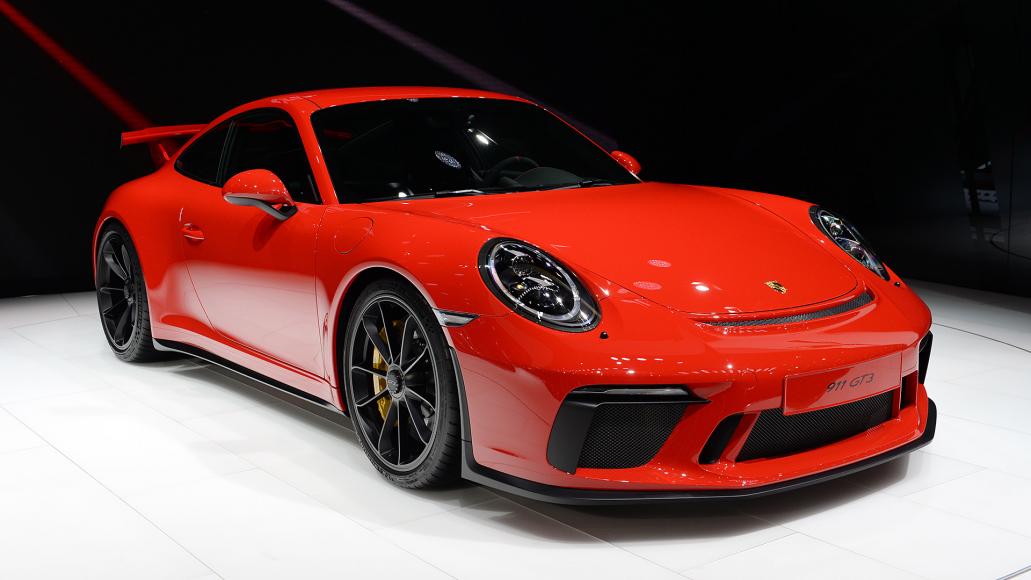 2018 Porsche 911 GT3 is a 4.0 liter naturally aspirated 