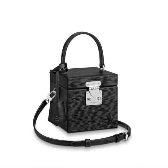 Louis Vuitton introduces classic Bleeker Box handbag to the Fall/Winter 2018 collection