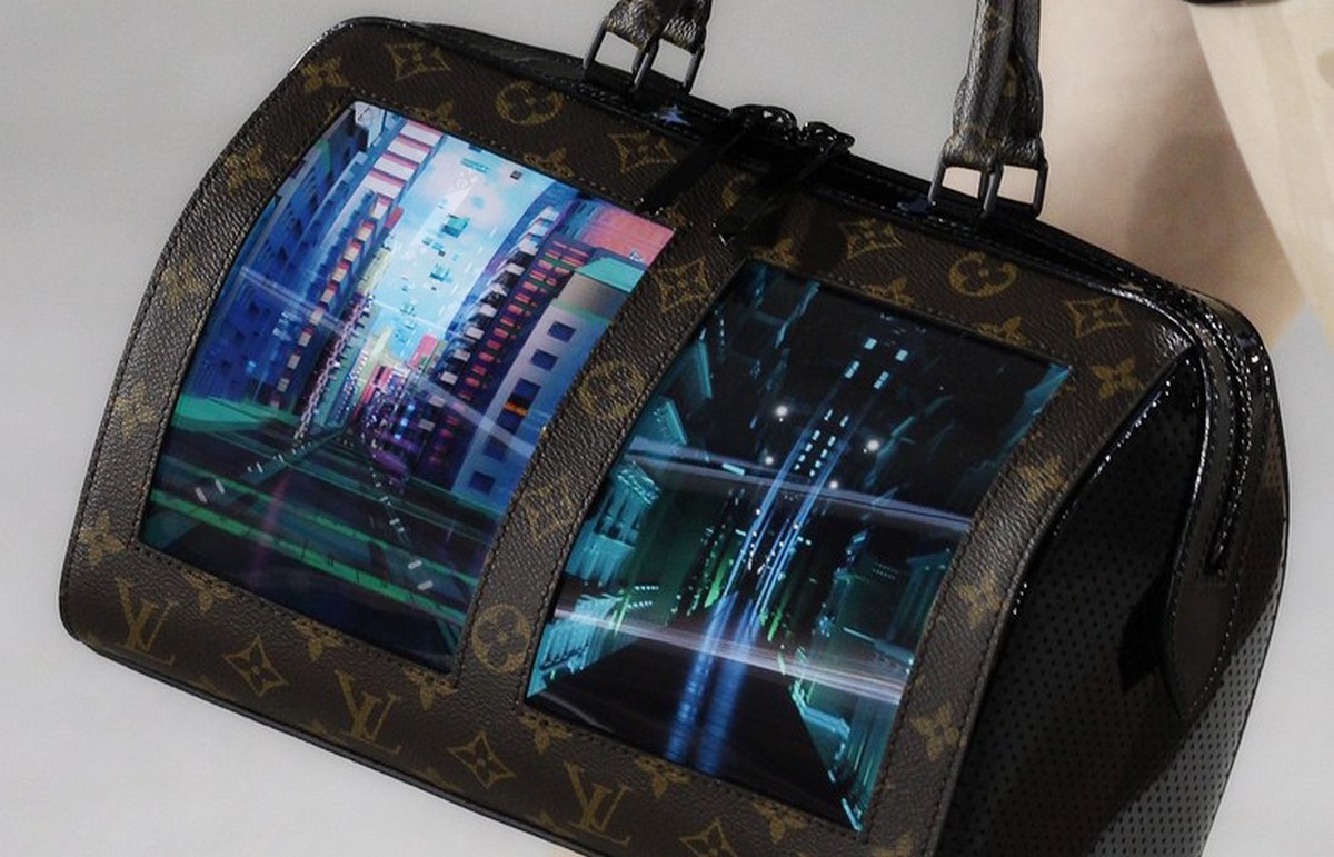 Louis Vuitton has showcased the handbag of the future and it comes with two LED screens