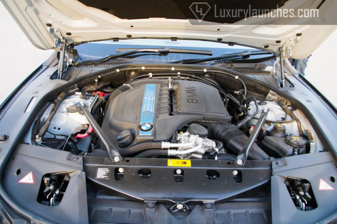 Turbocharged 3.0-liter inline six-cylinder engine