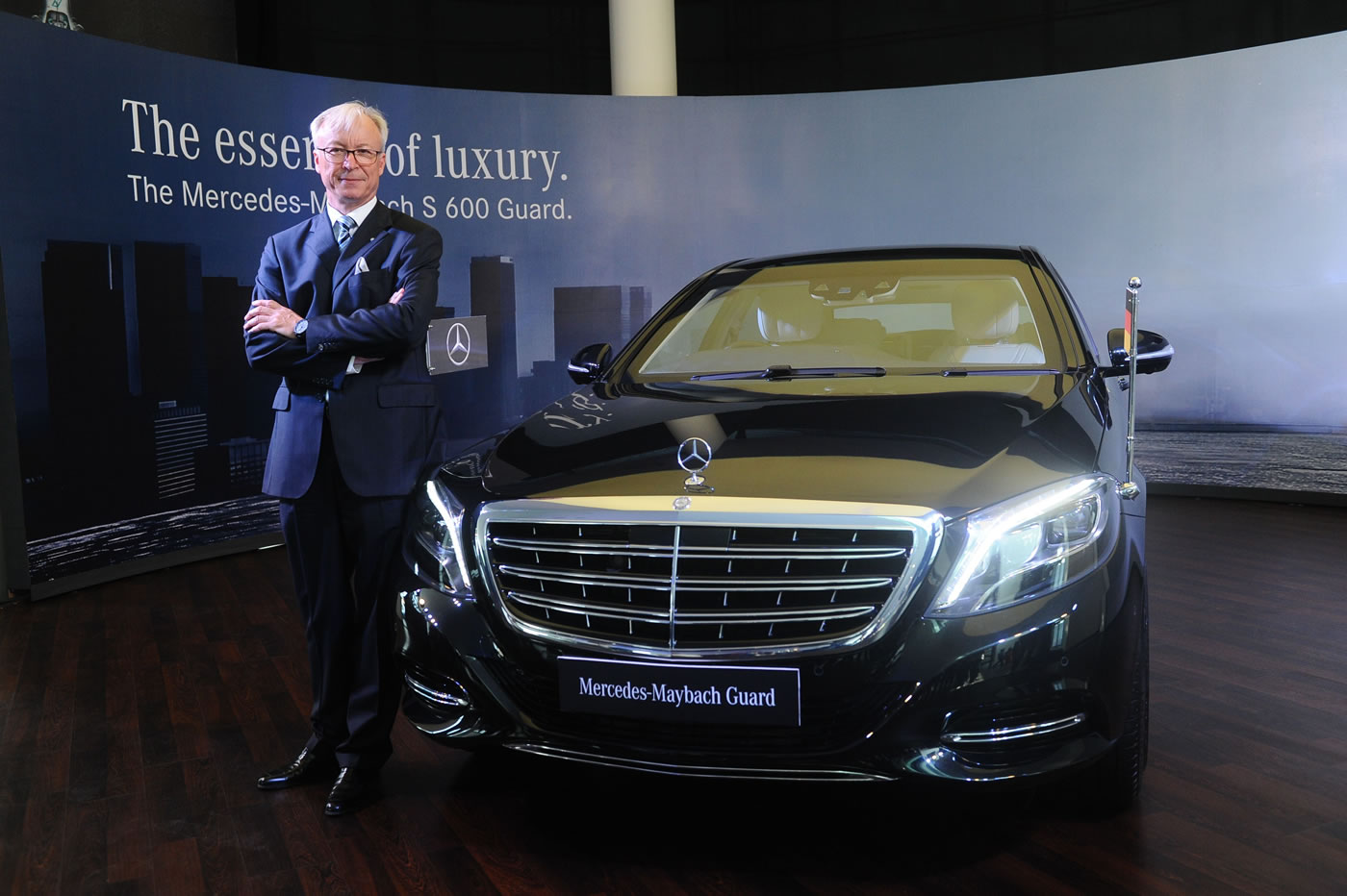 Mercedes Benz Launches High Security Maybach S600 Guard In India For Rs 10 5 Crore