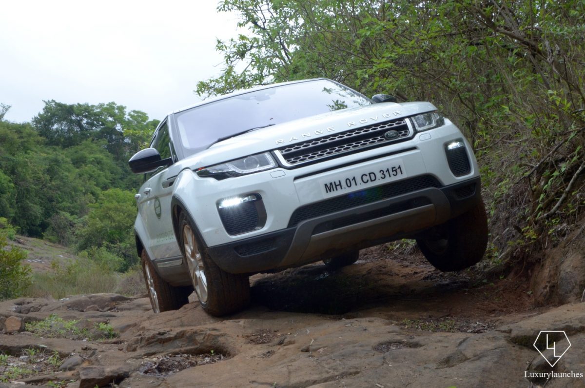 Land Rover Experience - Aamby Valley (5)