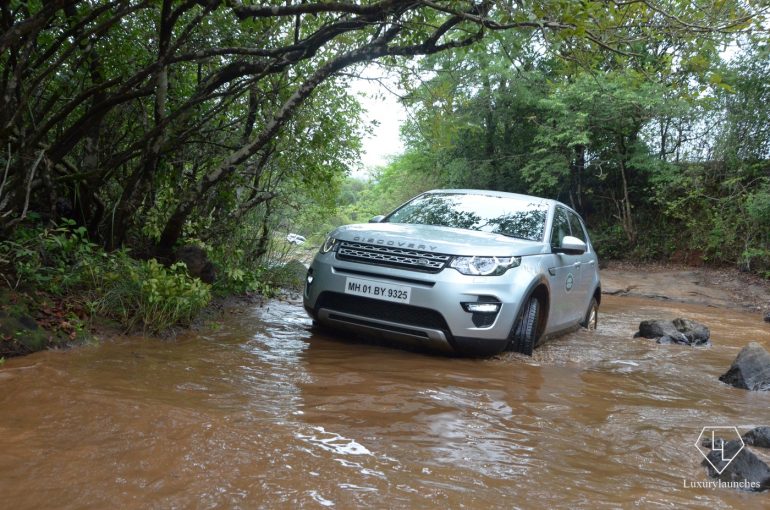 Land Rover Experience - Aamby Valley  (6)