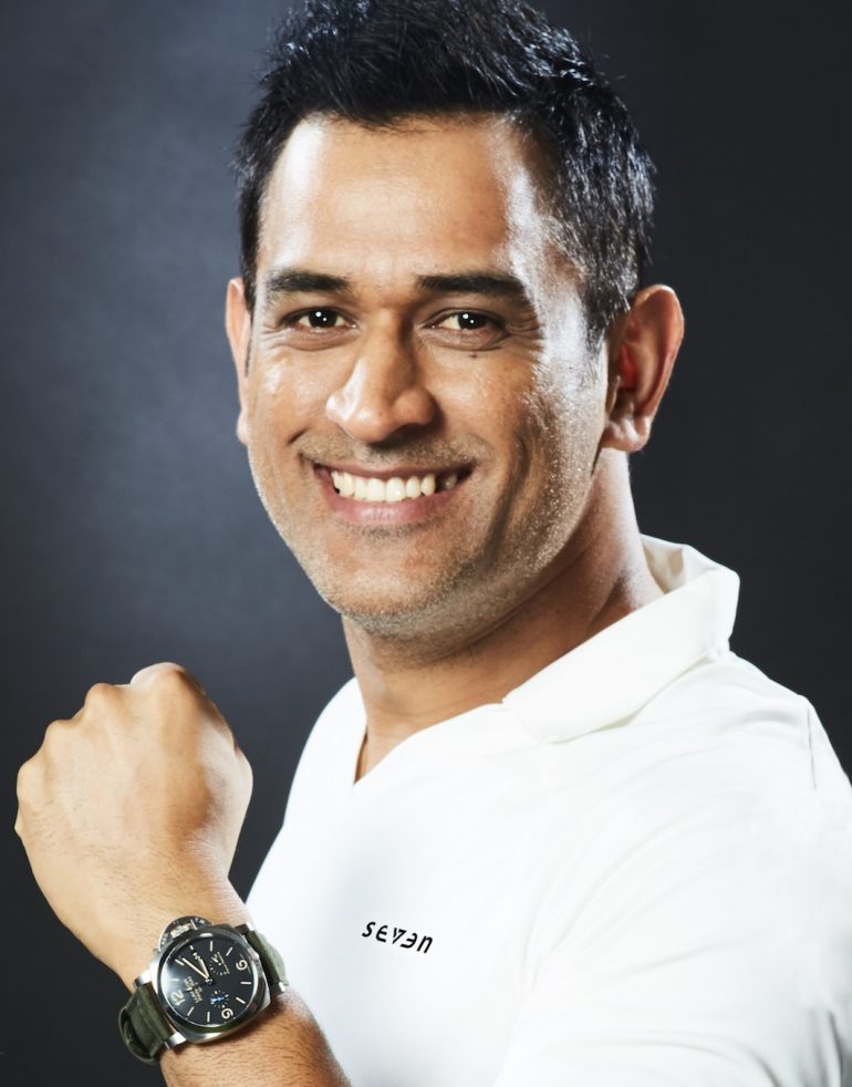 Panerai dhoni best sale edition watch price