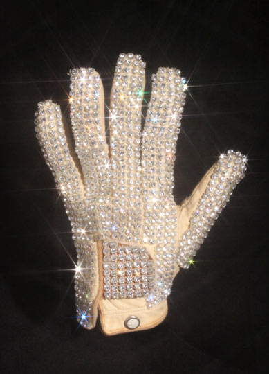Michael Jackson&#39;s crystal studded glove earns $300,000 under the hammer : Luxurylaunches
