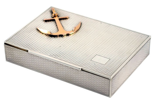 georginarodriguez carried #Hermes birkin 30 craie togo leather with gold  hardware ——————————————————————————— Rp 472.50