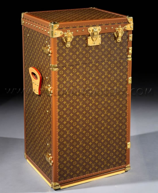 Pullman Gallery offers Louis Vuitton “Malle Cigares” humidor for $68,800 -  Luxurylaunches