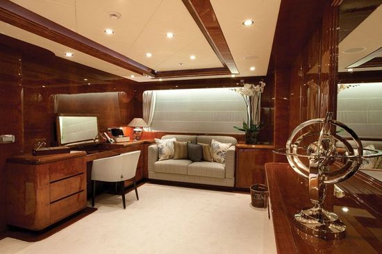 inside venus yacht