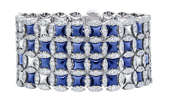 Louis Vuitton Dentelle de Monogram diamond bracelet in white
