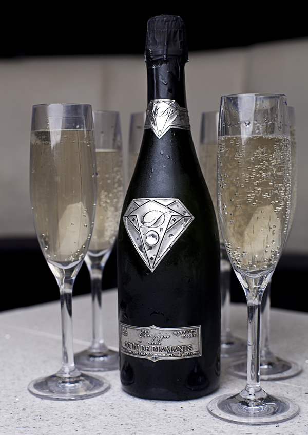 World's most expensive champagne worth $1.8 million ships in a  diamond-themed bottle - Luxurylaunches