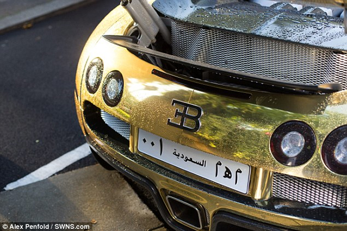 black-gold-bugatti-veyron-3