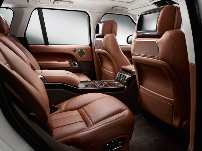 Range Rover dressed up in Louis Vuitton goes overboard - Luxurylaunches