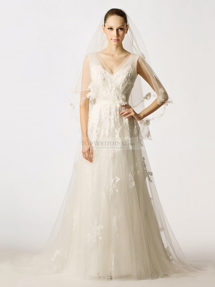 Sleeveless-V-Neck-Flower-and-Beading-Embellished-Tulle-A-Line-Wedding-Dress