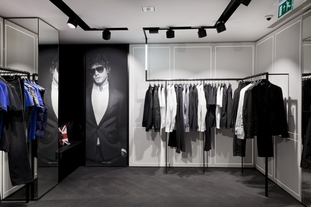Karl Lagerfeld's high-tech London store has iPads installed for #selfies
