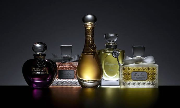 Les Extraits Reinvents Dior Emblematic Fragrances In Miniature Collection Luxurylaunches