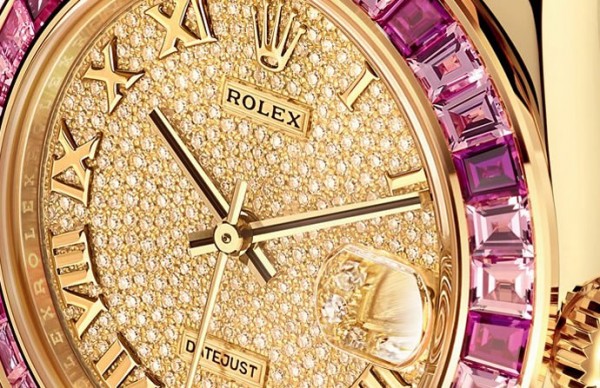 Rolex lady Oyster Perpetual Datejust Pearlmaster 34 are a riot of colors