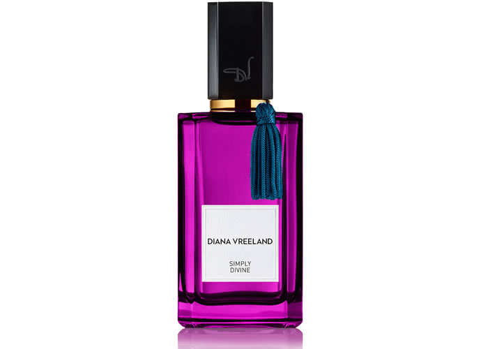 diana-vreeland-perfumes-simply-divine
