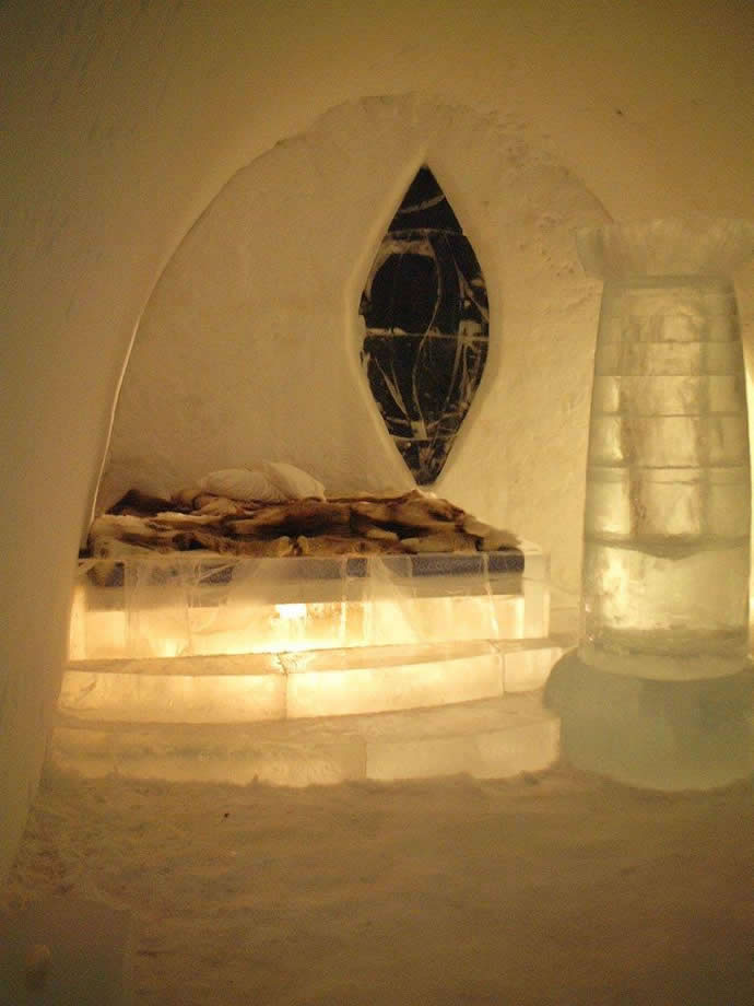 Art Suite in ICEHOTEL early 2000