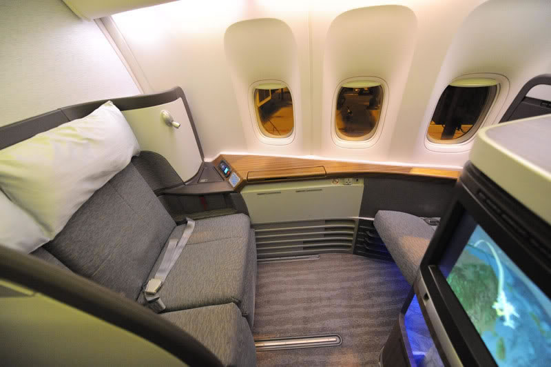The 11 best first class seats in the world and their ticket price - Beds, showers, designer