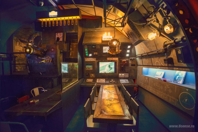 submarine-Steampunk-styled-pub-4