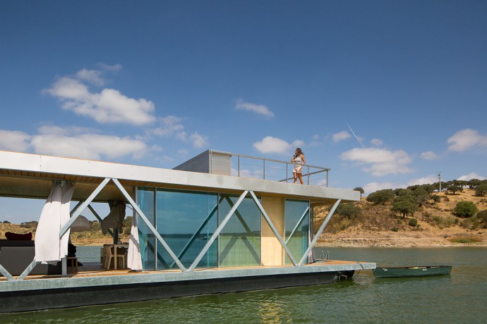 floating-house-4