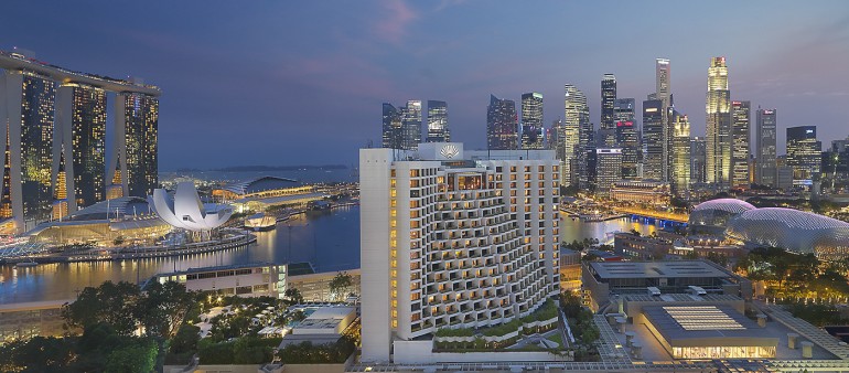 Mandarin Oriental Singapore’s fan shaped building