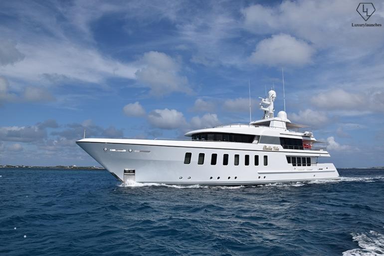 bella-vita-yacht-for-sale-profile