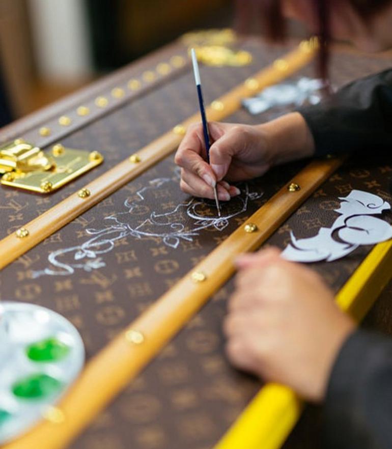 Louis Vuitton will now let you customise new and old trunks by hand  painting them for you! - Luxurylaunches