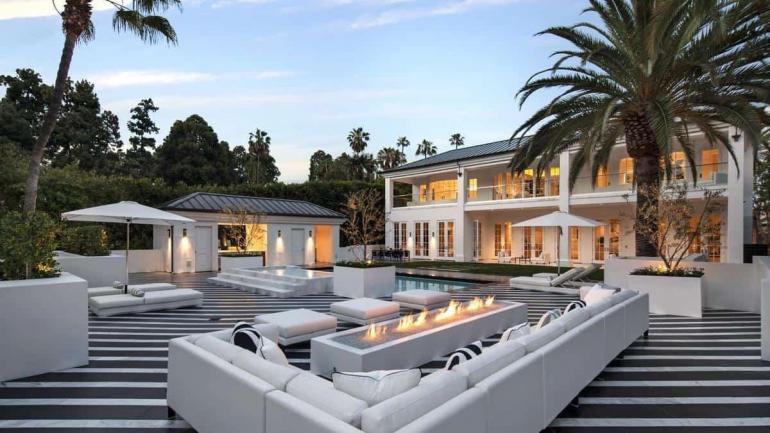 House Tour Floyd Mayweather S 25 5 Million Beverly Hills