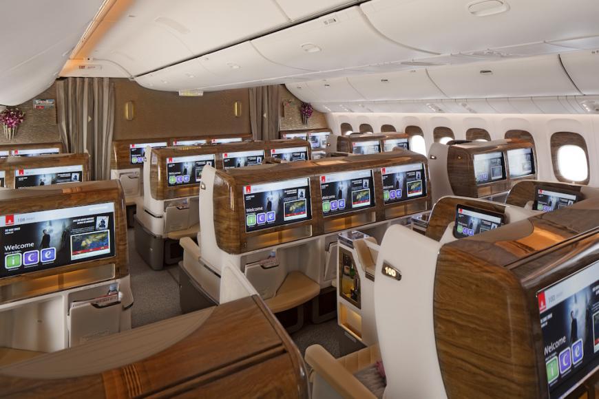 Business-Class-Cabin-on-Boeing-777---300ER-_2_