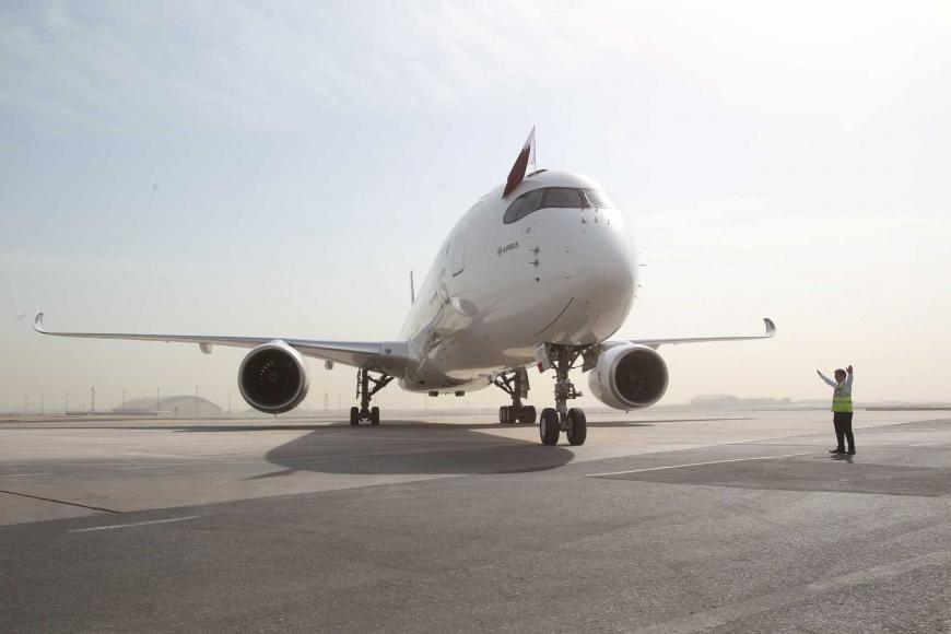 Qatar-Airways-A350-1000-jet (2)