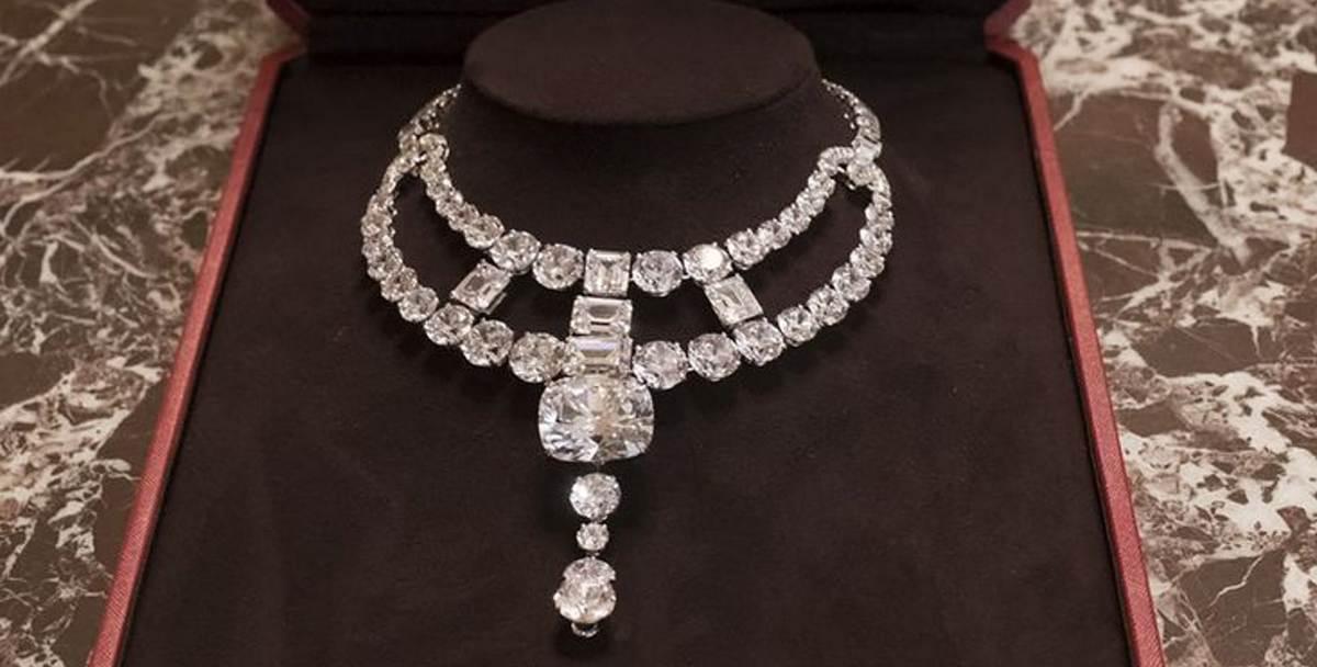 cartier diamond necklace sale