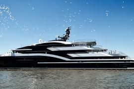 how big is paul allen's yacht