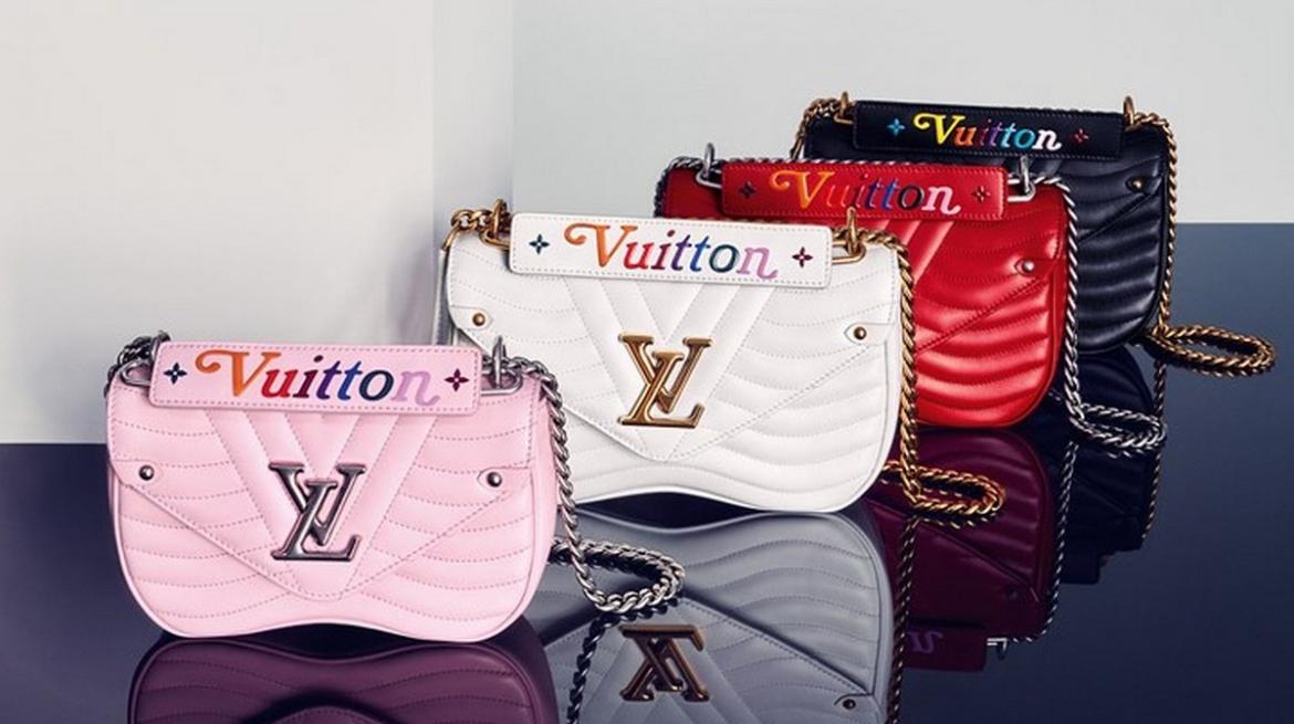 This Louis Vutitton Bag was the arm candy of choice at fashion week