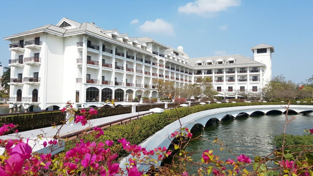Review: InterContinental Hanoi Westlake - A classic lakeside resort away  from the bustling Old Quarter. : Luxurylaunches , alphahousing.vn