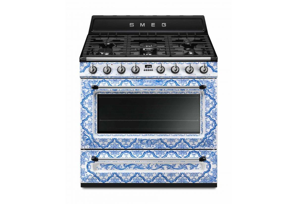 Smeg's latest collaboration with Dolce and Gabanna includes a gorgeous  $10,000 fridge - Luxurylaunches