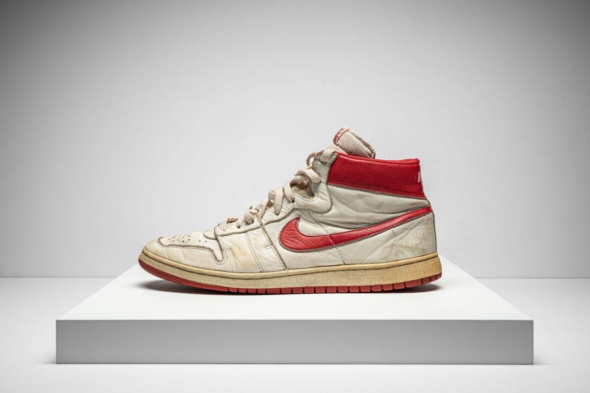 Christie’s is auctioning some of the rarest Michael Jordan’s game-worn ...