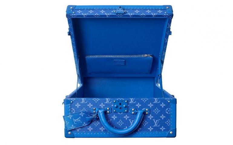 Read - Louis Vuitton's new monogrammed backpack trunks to make glamping  more glamorous on Luxurylaunches