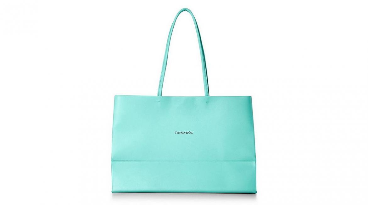 Tiffany And Co Gift Bag Stock Photo - Download Image Now - Tiffany