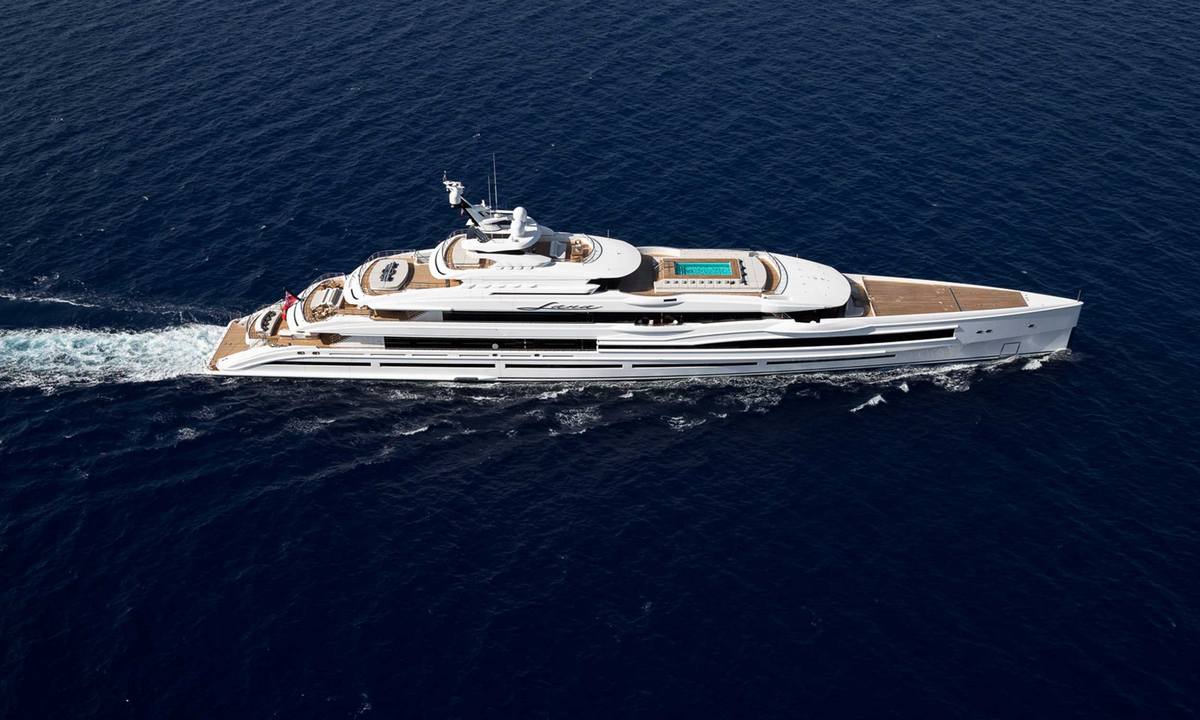 300 ft yacht price
