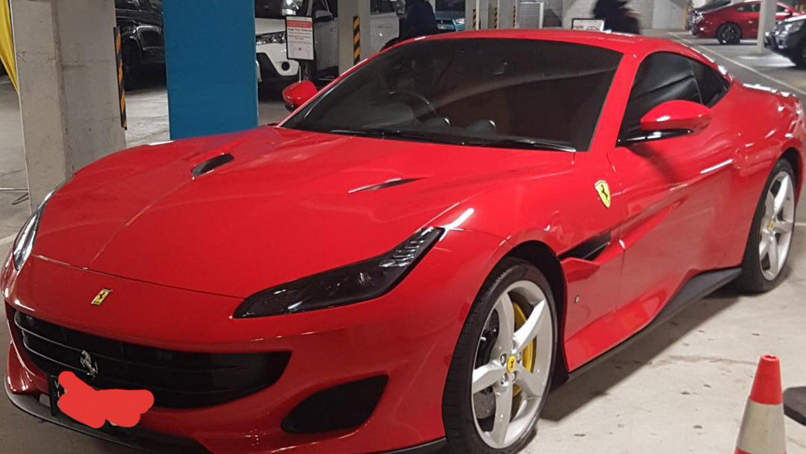 Redditor S Brand New Ferrari Gets Bricked In A Basement While Getting After Market Seats Due To Poor Mobile Connection Luxurylaunches