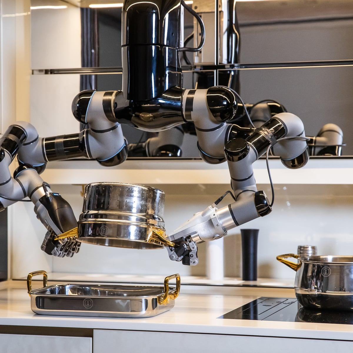 This 330,000 Kitchen robot will make you a tasty meal and even do the