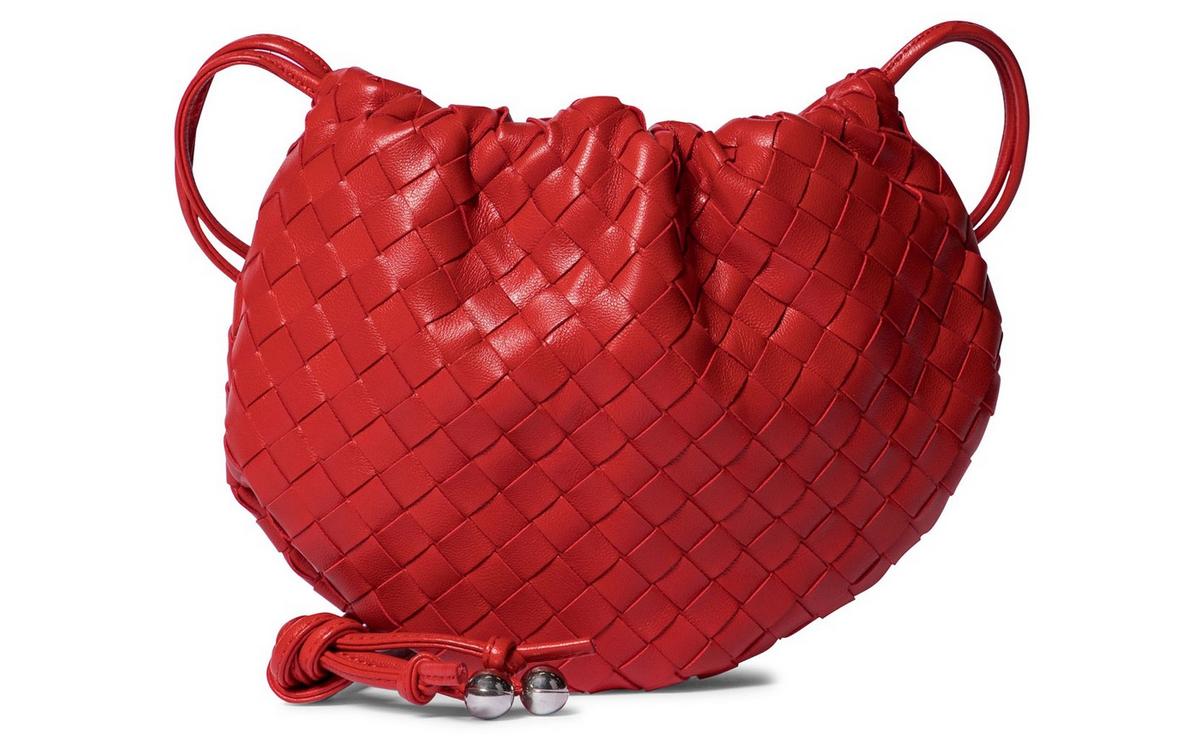 Arm Candy of the week - Bottega Veneta Bulb bag - Luxurylaunches